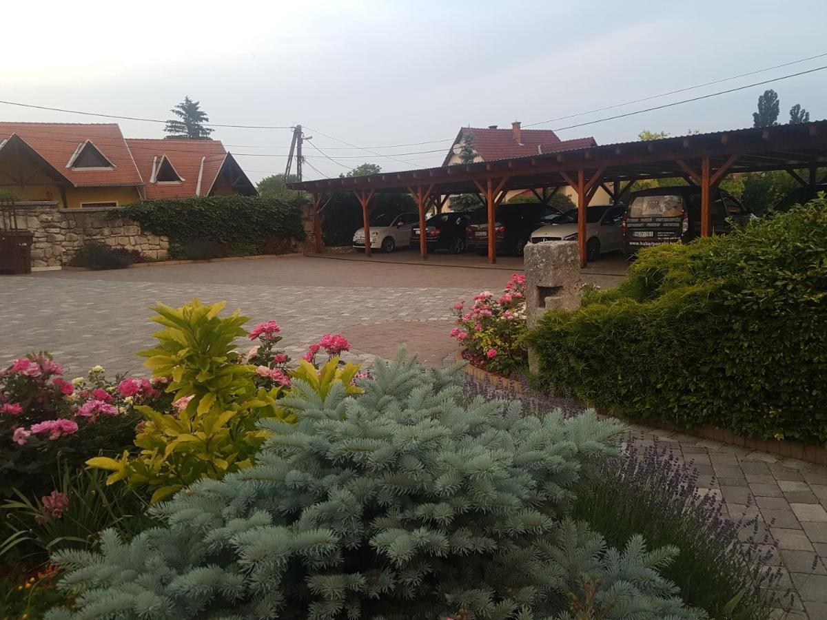 Huber Panzio Bed & Breakfast แฟร์โตราโคส ภายนอก รูปภาพ